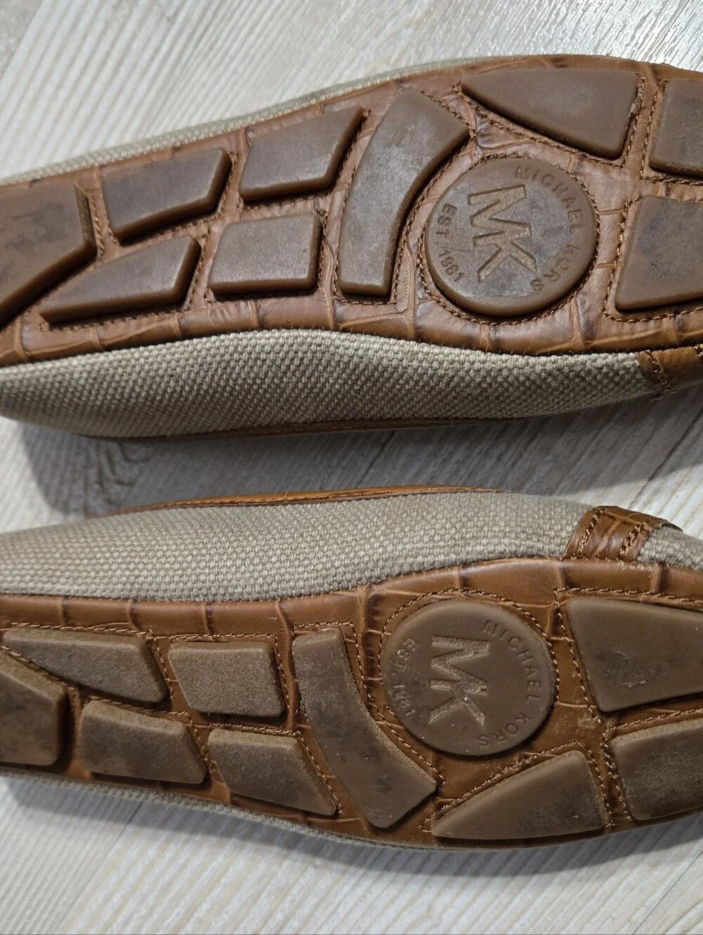 Michael Kors Size 7m Womens Shoes
